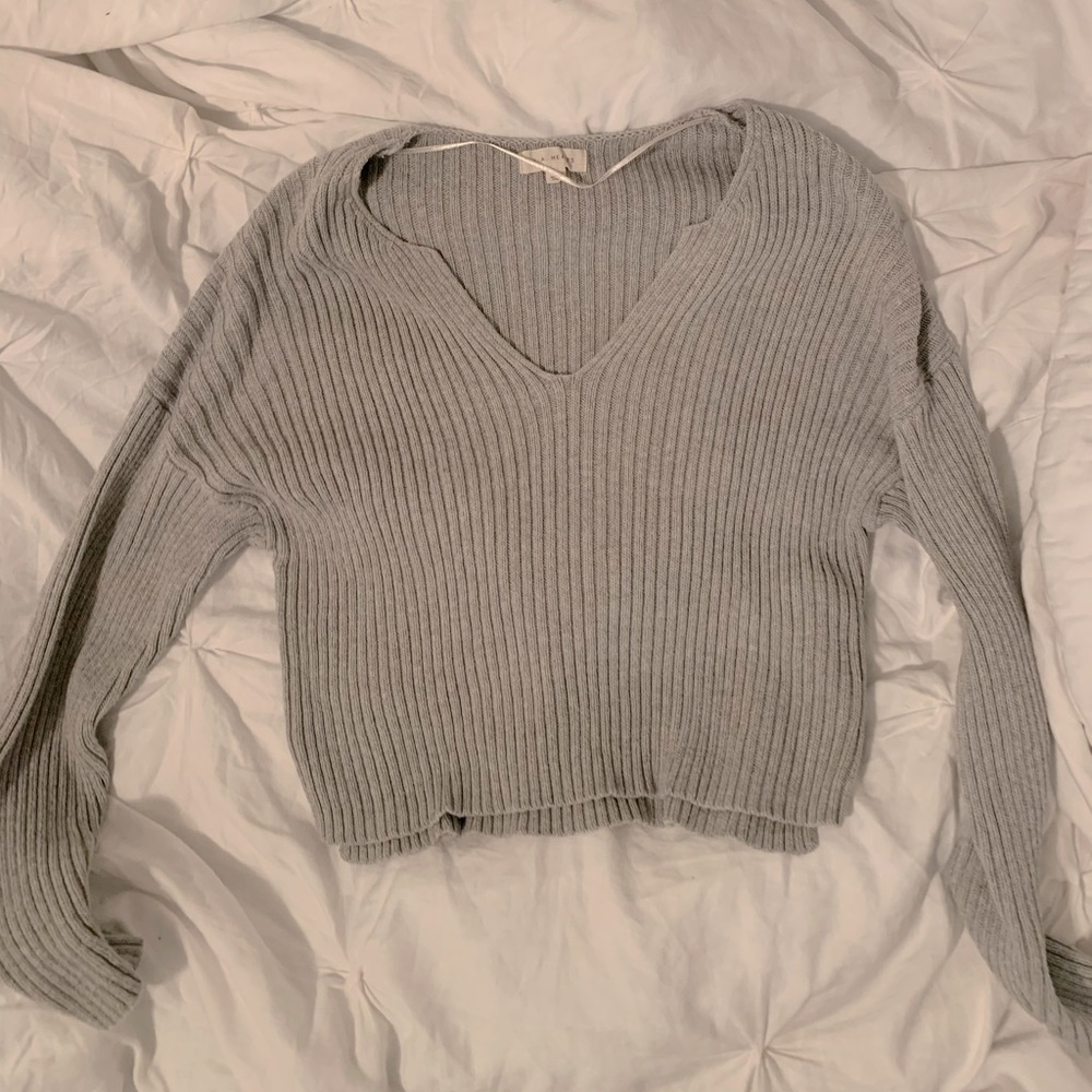 Grey sweater